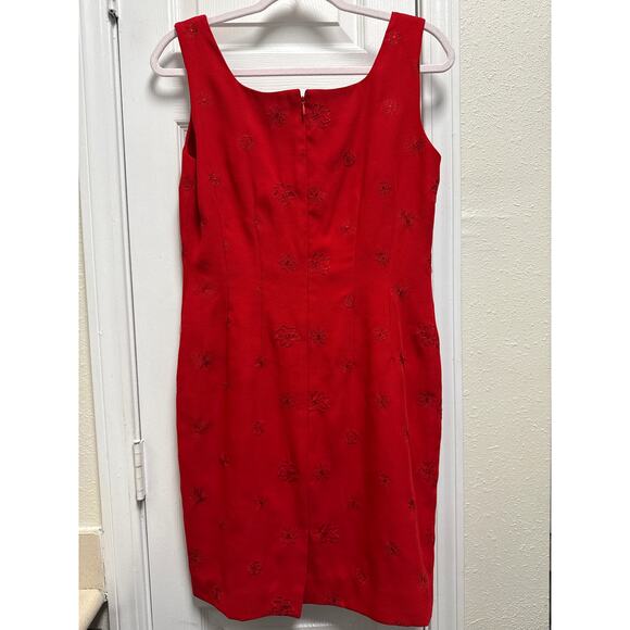 Vintage Y2K Red Sleeveless Shift Floral Embroider Cocktail Dress Size 6 Petite - Picture 4 of 8